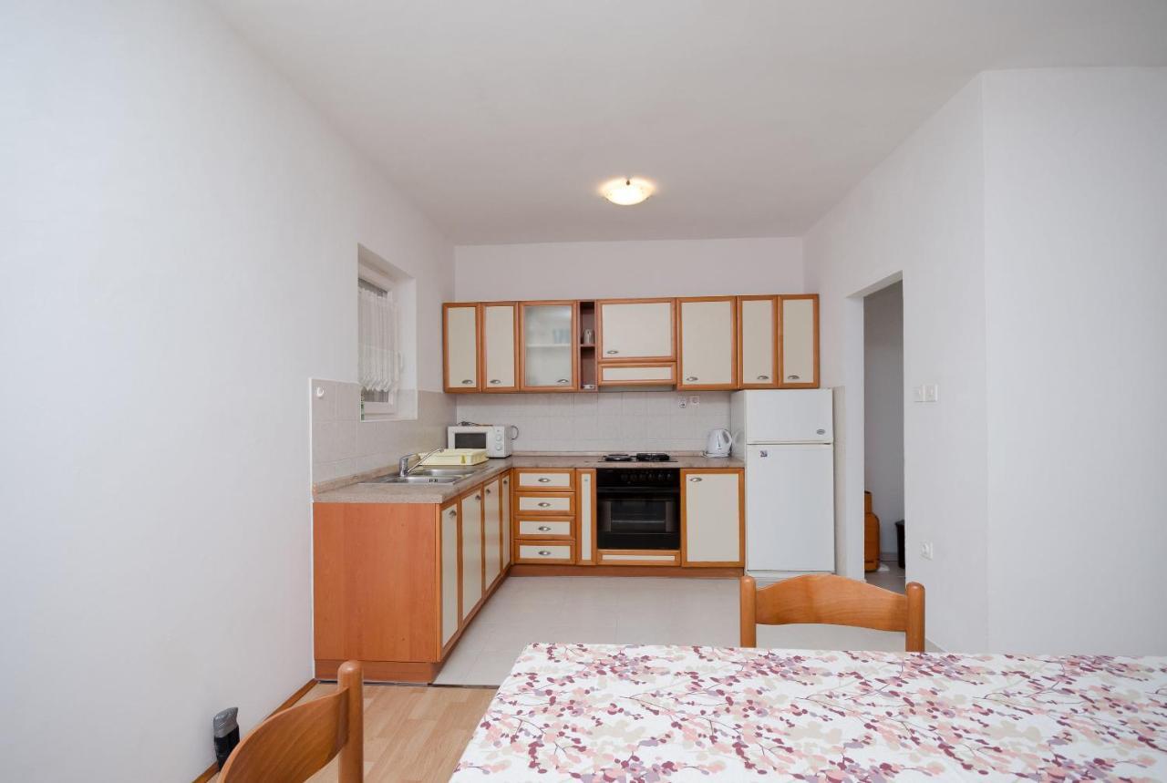 Apartments Ruza-Rajska Beach โลปาร์ ภายนอก รูปภาพ
